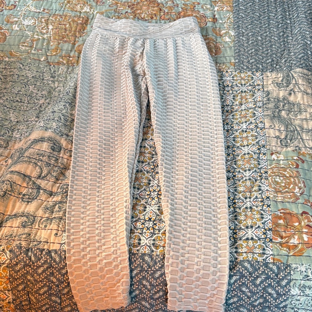 Textured Light Gray High-Rise Leggings - Comfortable Stretch Fit